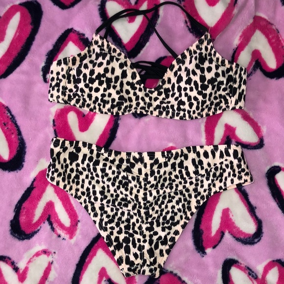 Leopard Print Swimsuit! - Picture 1 of 2